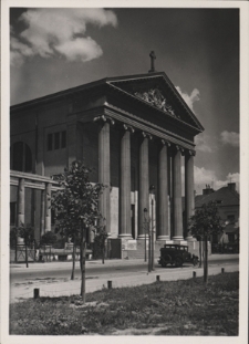 Warszawa. Kościół N.M.P. Ostrobramskiej