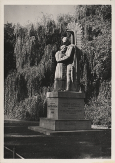 Poznań. Park Marcinkowskiego, pomnik ku czci A. Malczewskiego (postacie z "Marii")