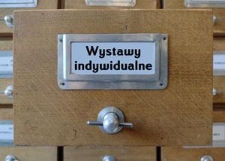 Wystawy indywidualne. Katalog afiszy